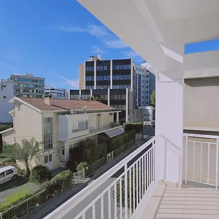 Aurum Apartment